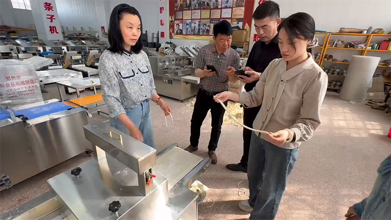 飯店用拉條子機(jī)